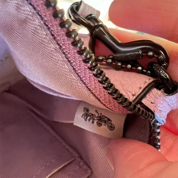 COACH Women's Pebble Leather Wristlet Wallet in Purple Ice w Silver Hardware NWT - Picture 9 of 11